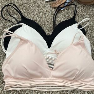 Size medium. Pull on bra with light padding